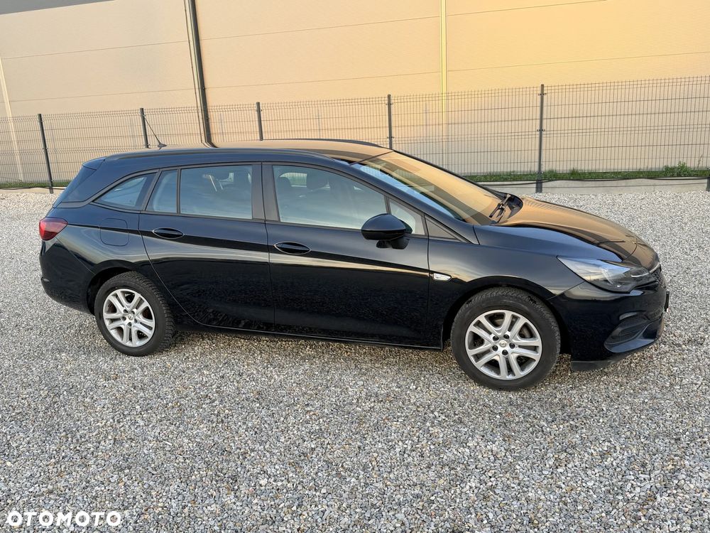 Opel Astra 1.2 T Edition S&S - 1