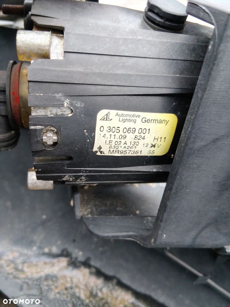 .Colt VI zderzak dół halogeny lift Mitsubishi 6400C106, 97036, 0305069001, 0305069002, - 8
