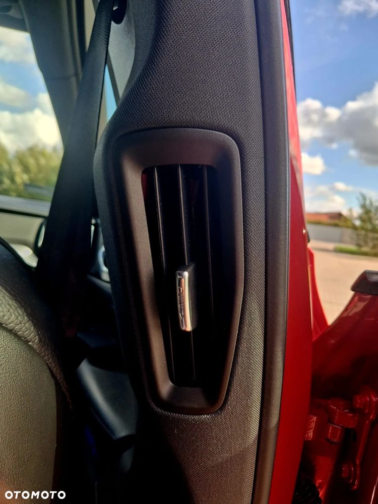 Volvo S60 T4 R-Design First Edition - 27