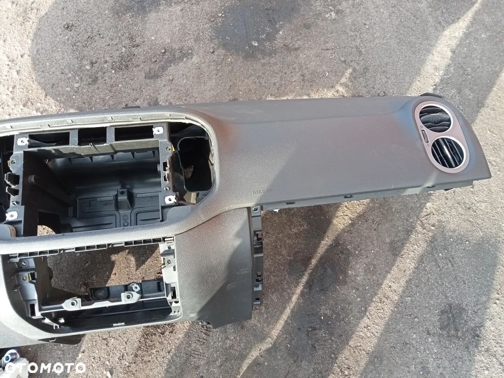 DESKA KONSOLA TIGUAN 5N PASY PODUSZKI - 4