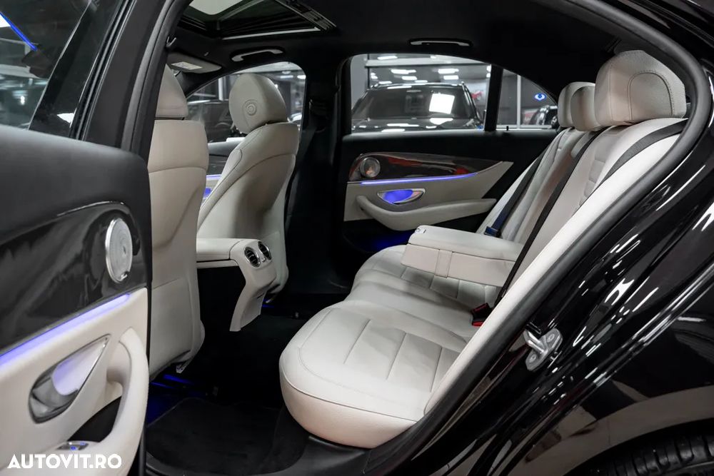 Mercedes-Benz E 220 d 9G-TRONIC AMG Line - 27