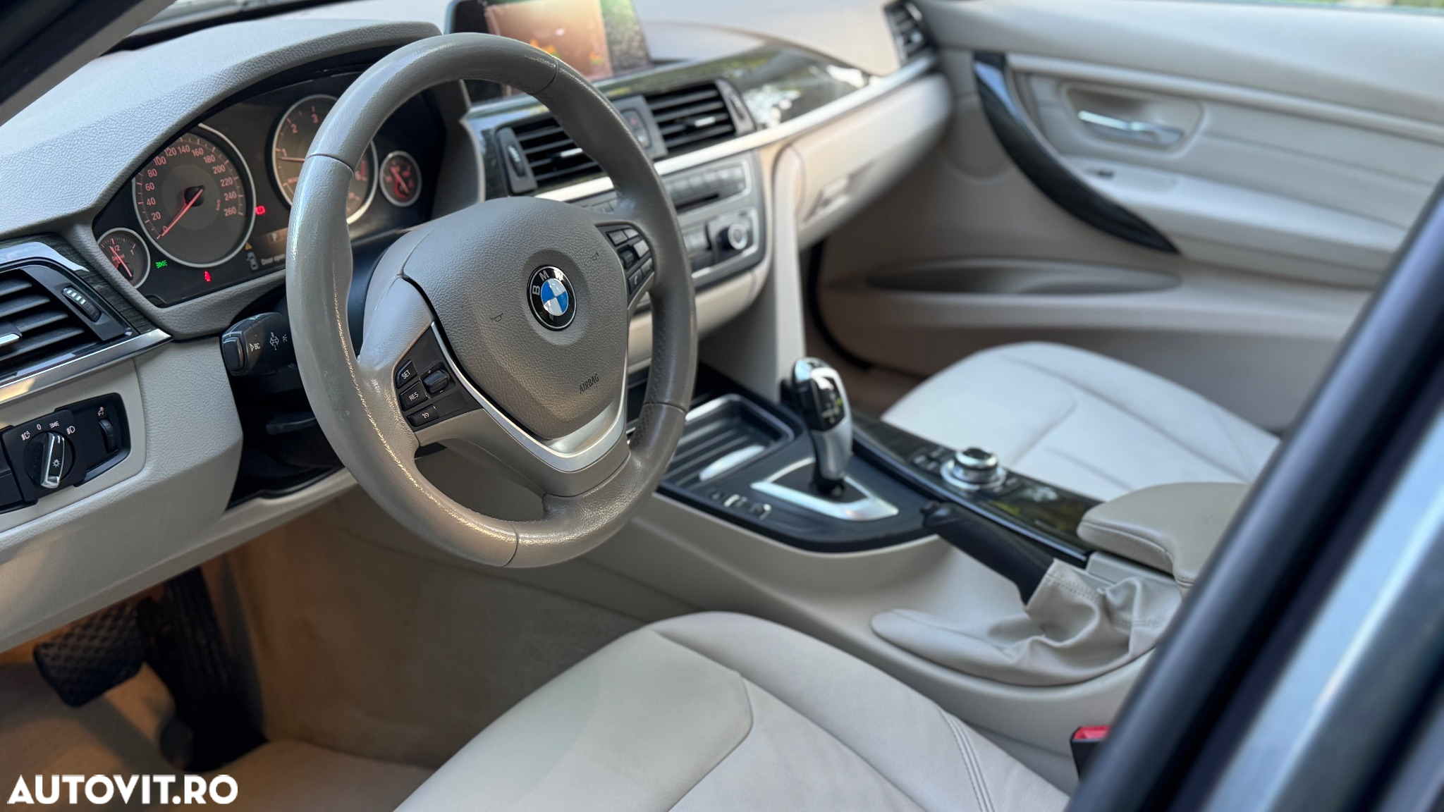 BMW Seria 3 320d Efficient Dynamic Edition Aut. Blue Performan Modern Line - 4