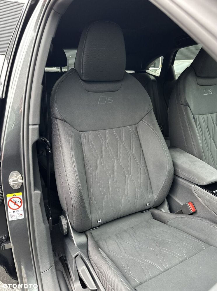 Audi Q3 Sportback - 25