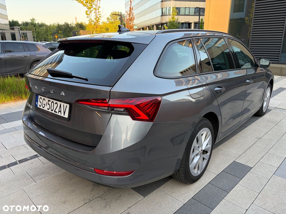 Skoda Octavia 2.0 TDI Ambition DSG - 18