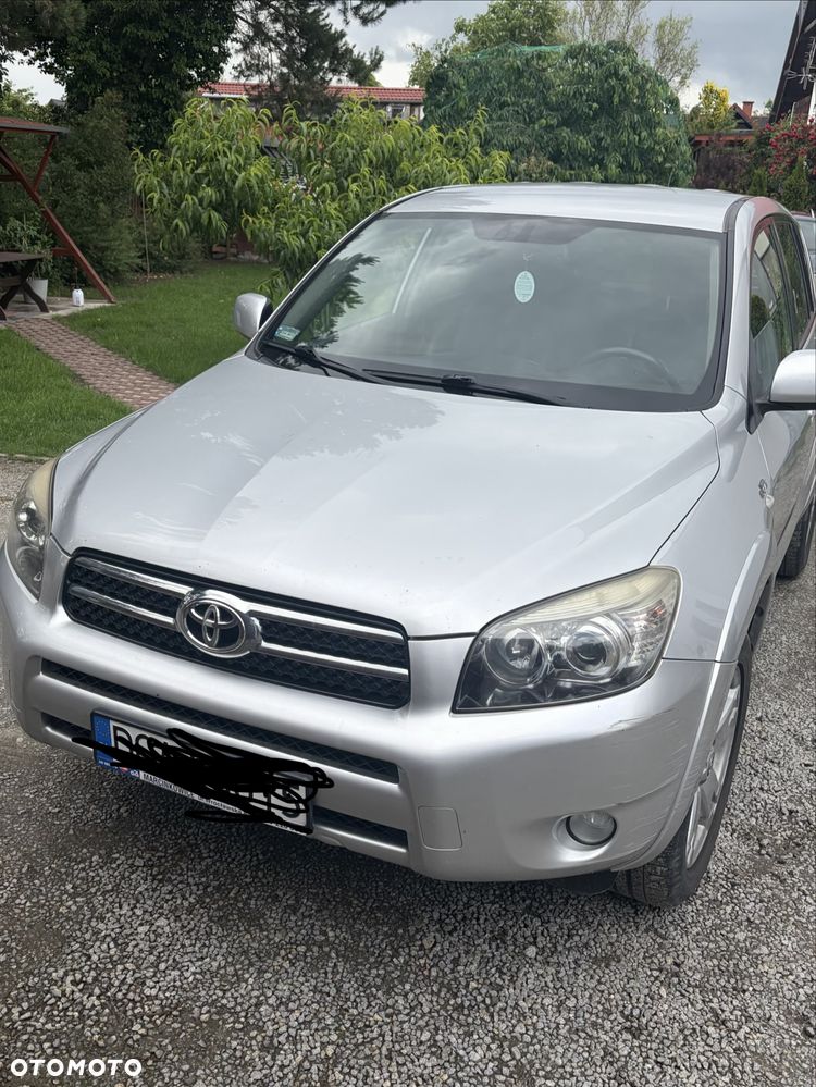 Toyota RAV4 - 2