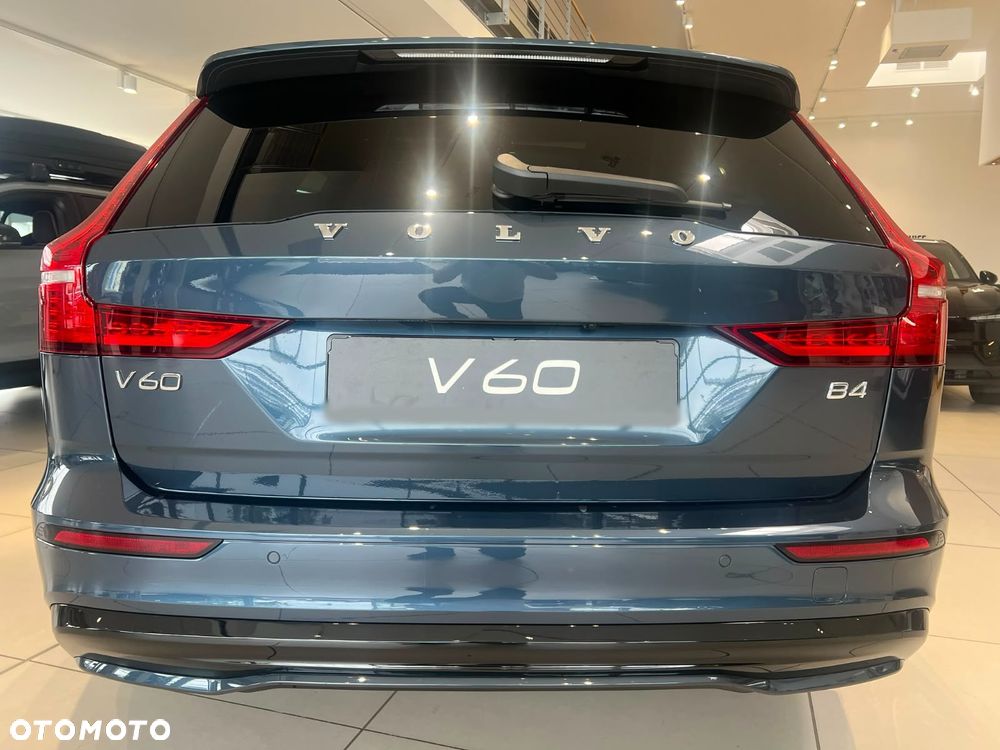 Volvo V60 B4 B Ultimate Dark - 11