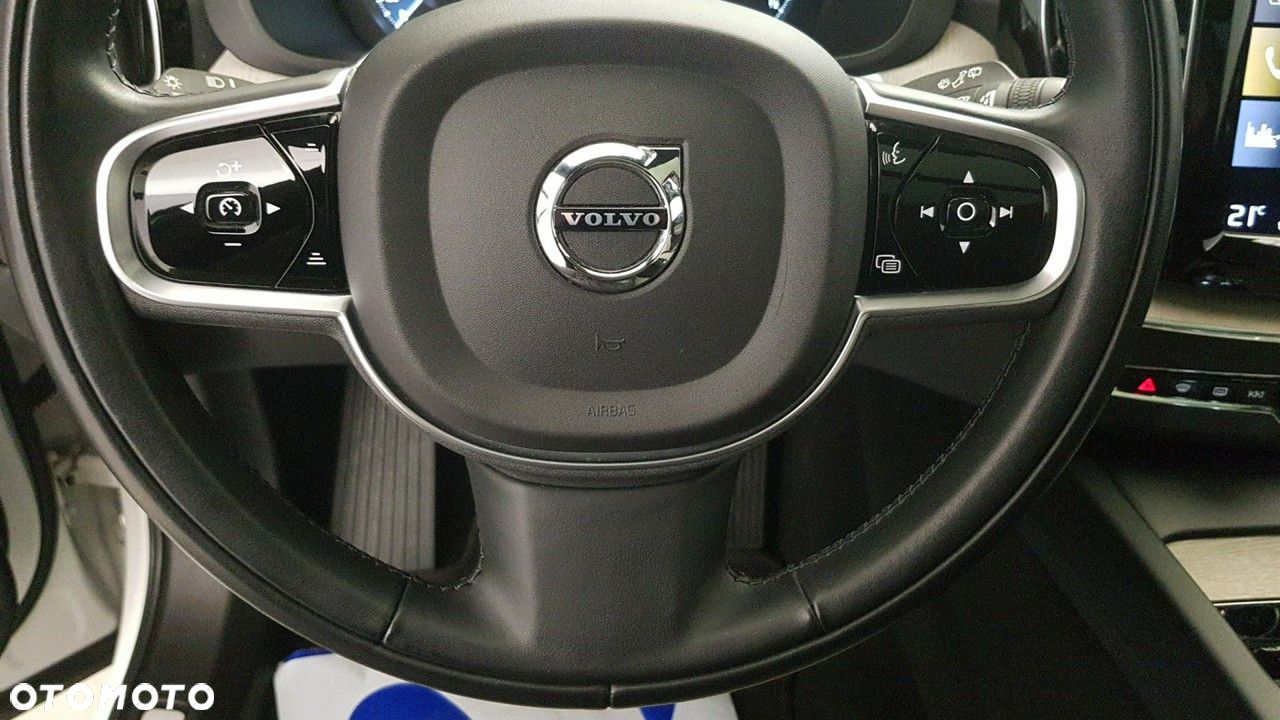 Volvo XC 60 - 28