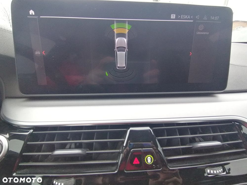 BMW Seria 5 520d M Sport Edition - 36