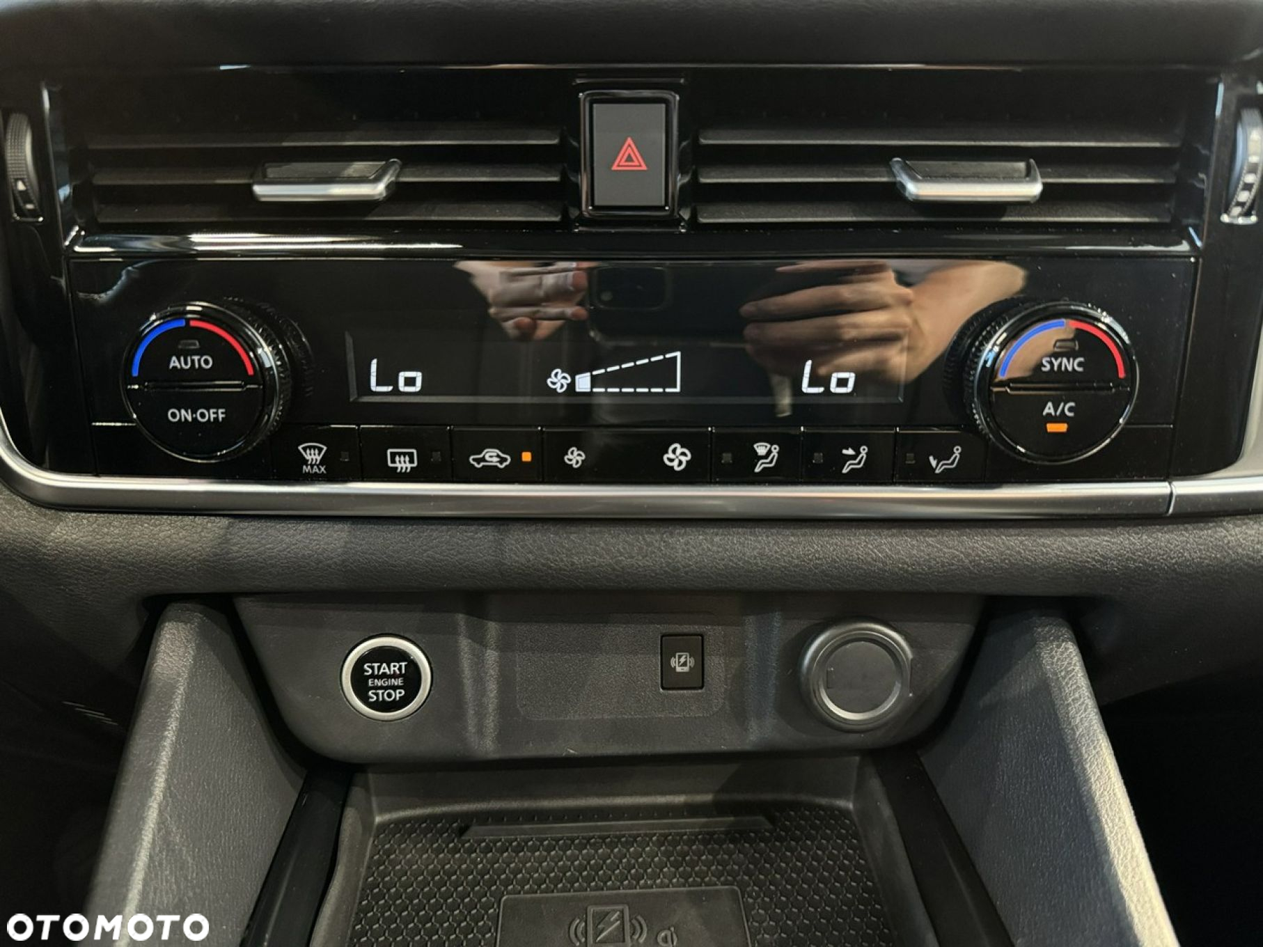 Nissan Qashqai - 24