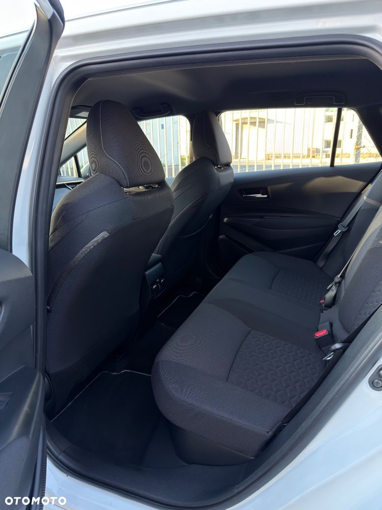 Toyota Corolla 1.8 Hybrid GPF Comfort - 9