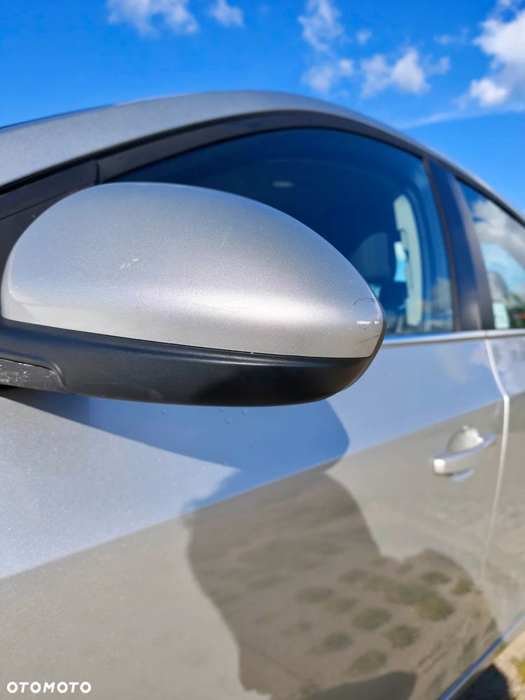 Chevrolet Cruze 2.0 D LT+ - 26