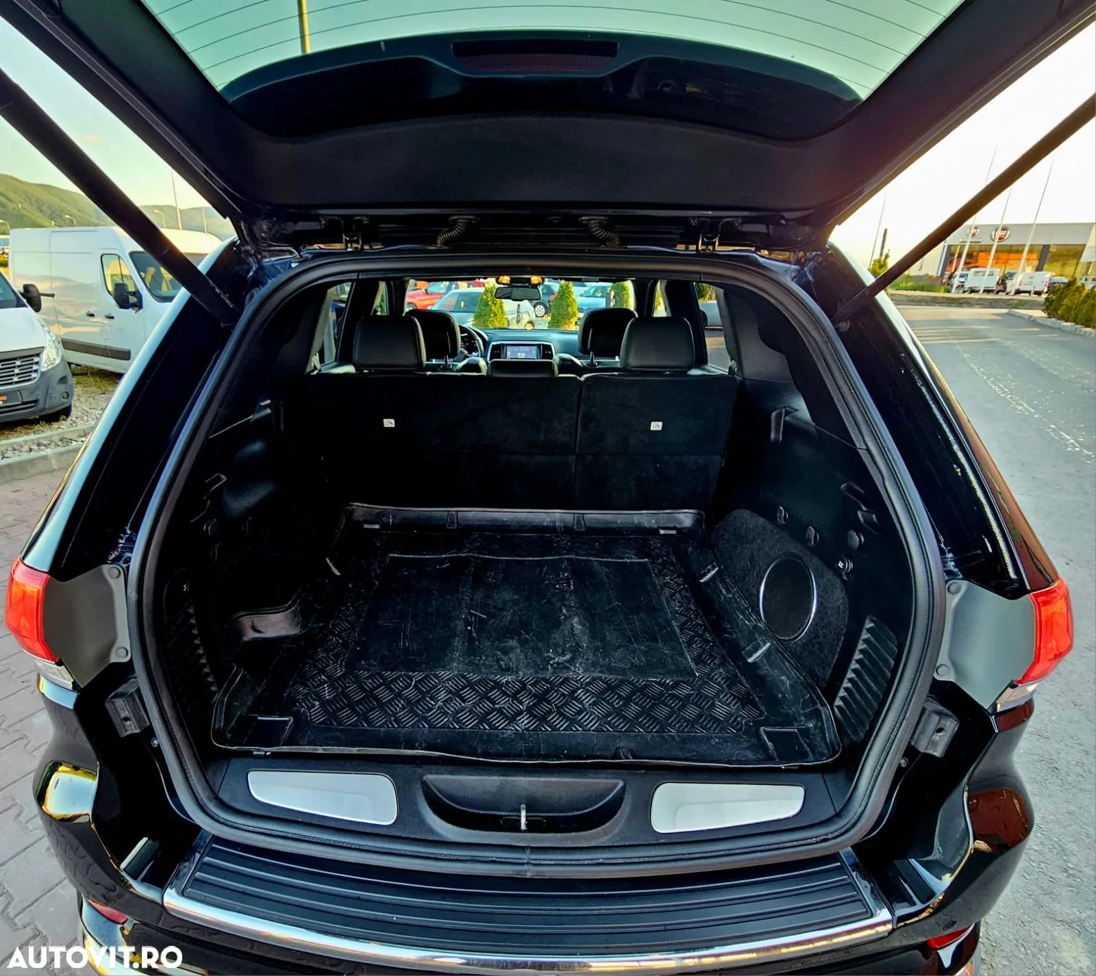 Jeep Grand Cherokee 3.0 V6 Multijet 4WD Automatik Summit - 9