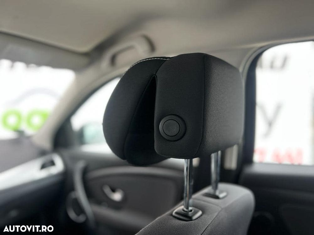 Renault Megane 1.5 dCi Expression - 37