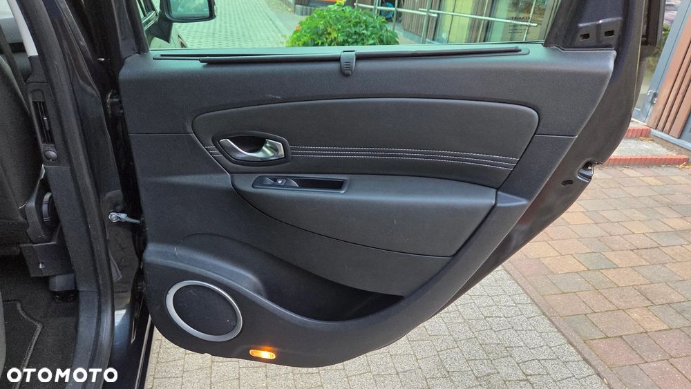 Renault Scenic 1.6 16V 110 TomTom Edition - 34
