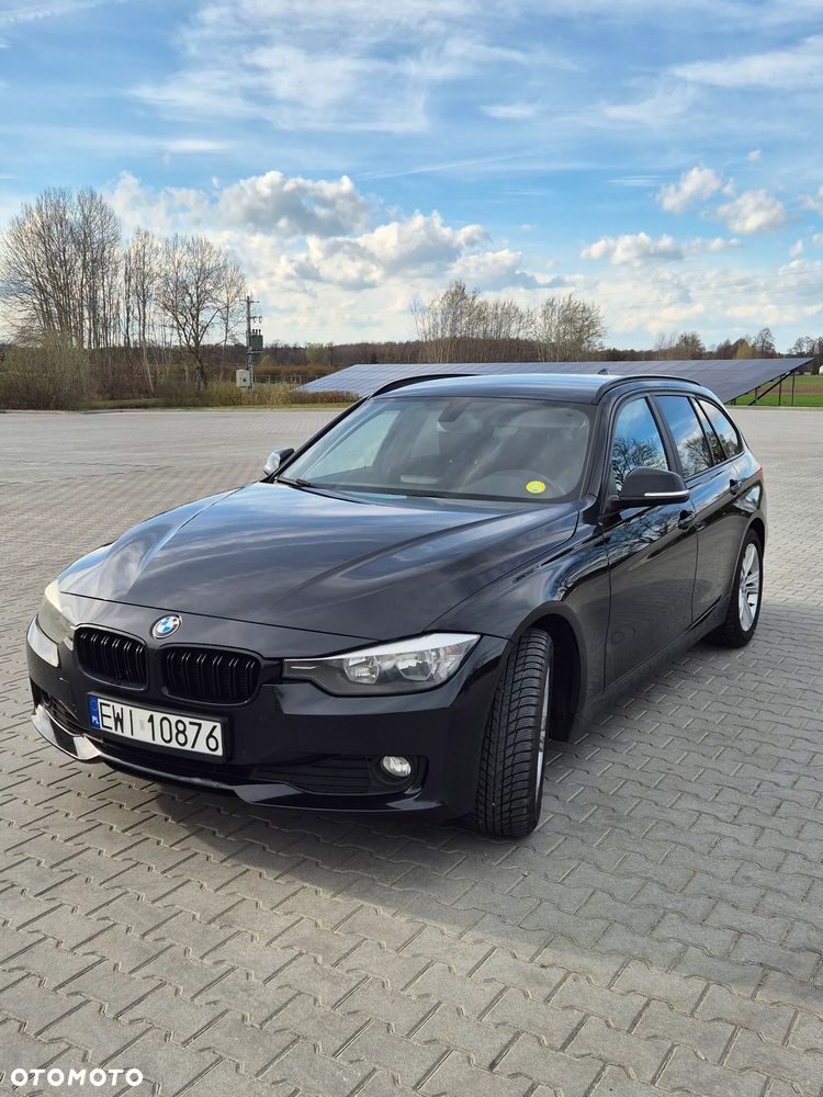 BMW Seria 3 318d - 1