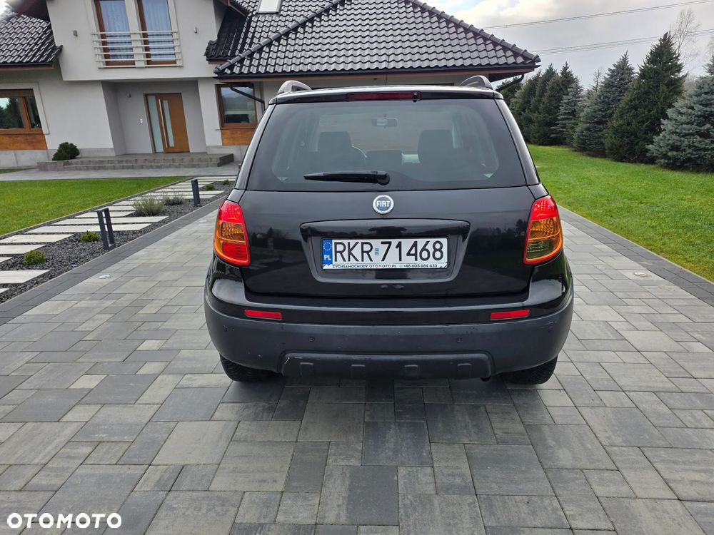 Fiat Sedici 1.6 16V 4x4 Dynamic - 4