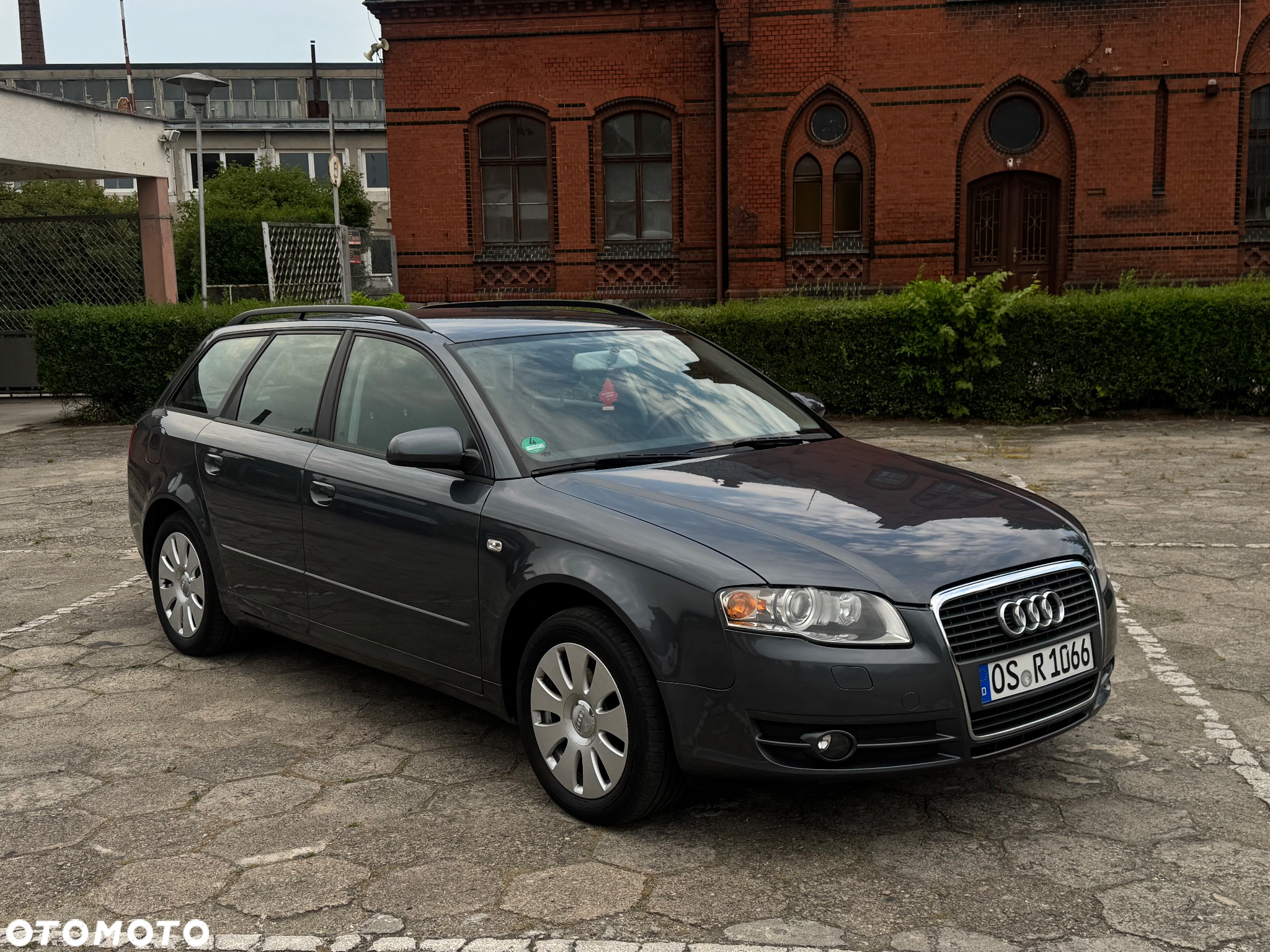 Audi A4 Avant 2.0 - 4