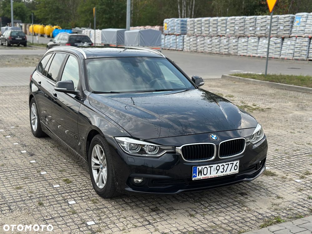 BMW Seria 3 320d Touring Efficient Dynamics Edition - 2