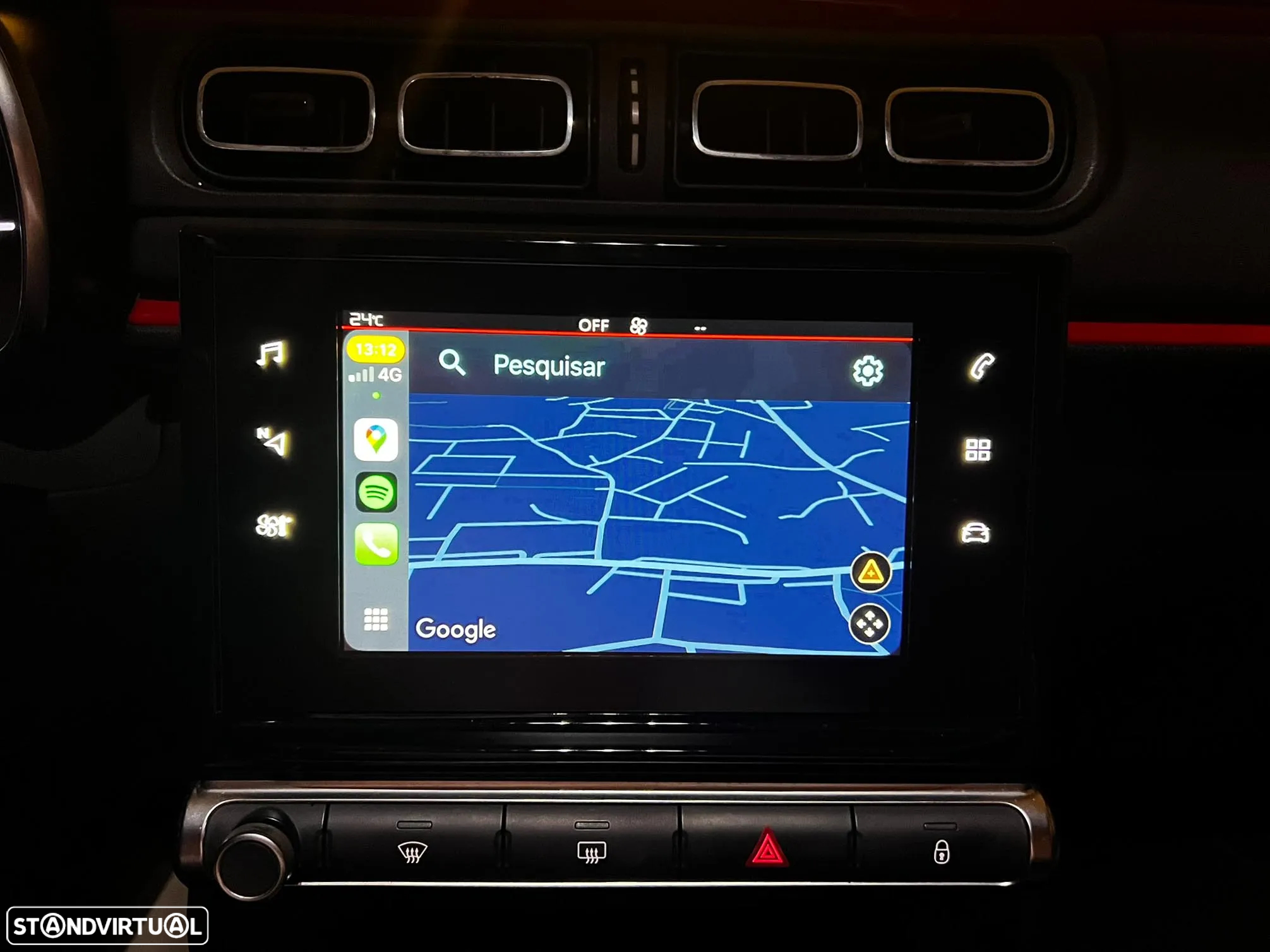 Citroën C3 1.2 PureTech Shine - 26