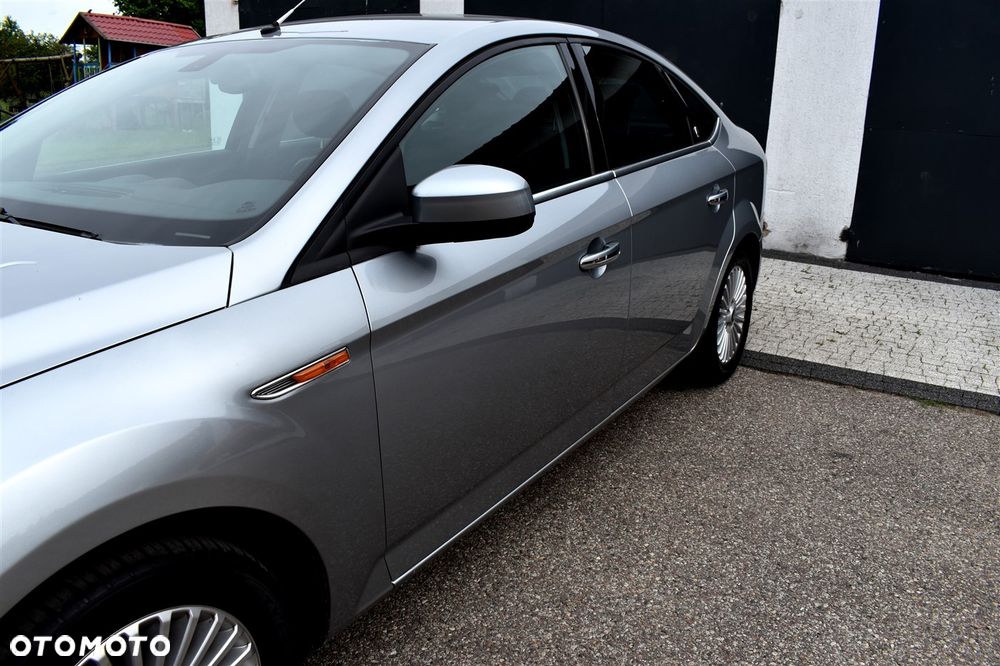 Ford Mondeo 2.0 Ghia X100 / X - 4