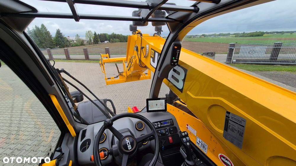 JCB 532-70 AGRI 2019R - 19