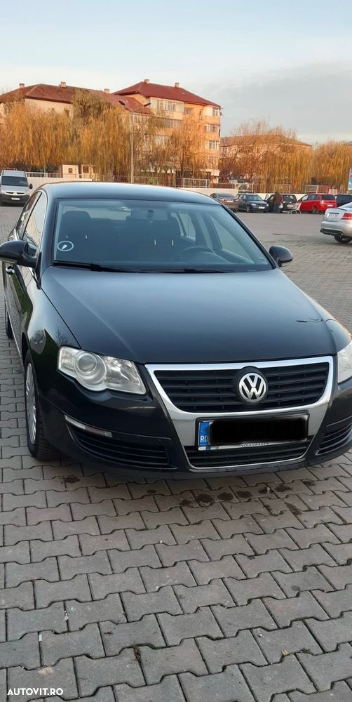 Volkswagen Passat - 2