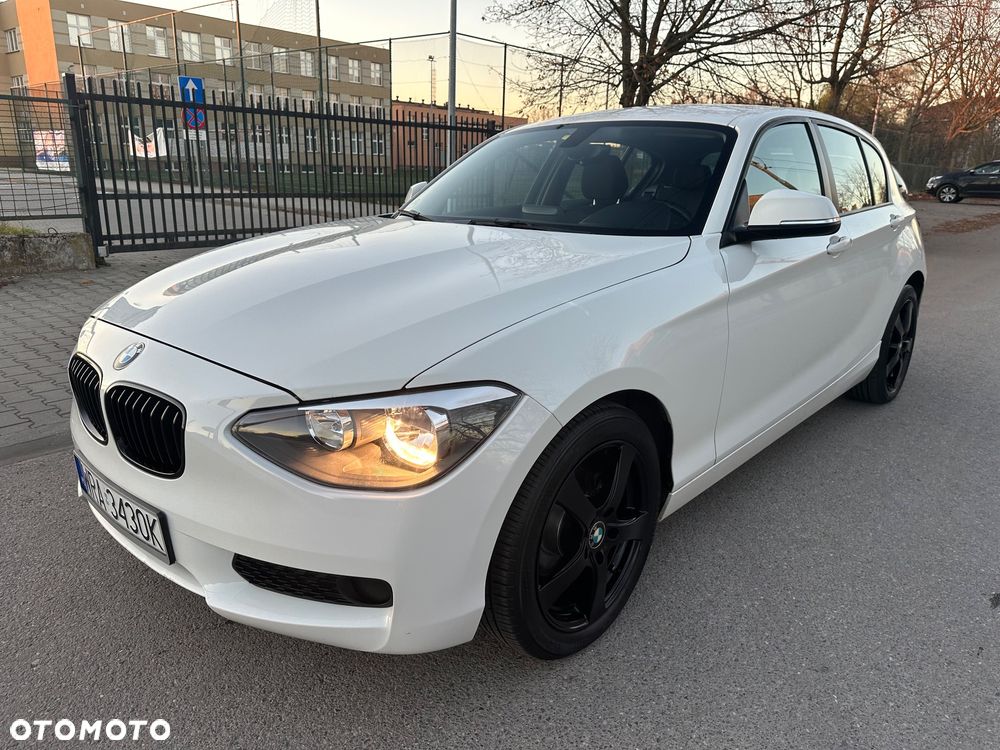 BMW Seria 1 116i - 6