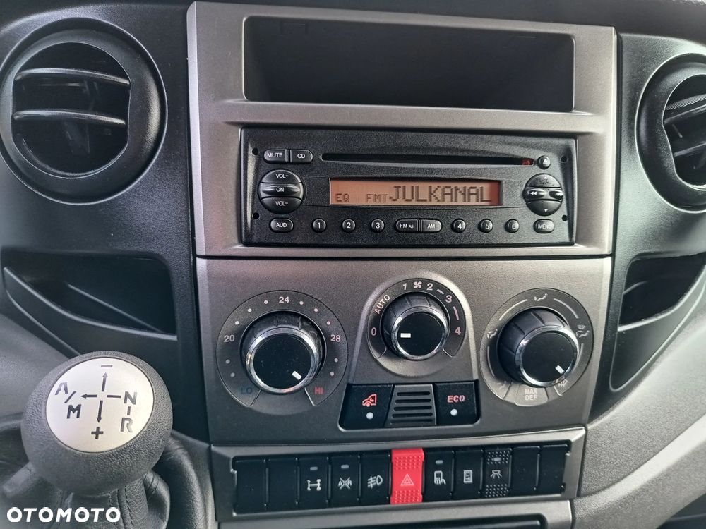 Iveco Daily 35c17 3.0 diesel 170 kM automat 2012 rok, WEBASTO, BLOKADA TYLNEGO MOSTU, GOTOWY DO PRACY! - 26