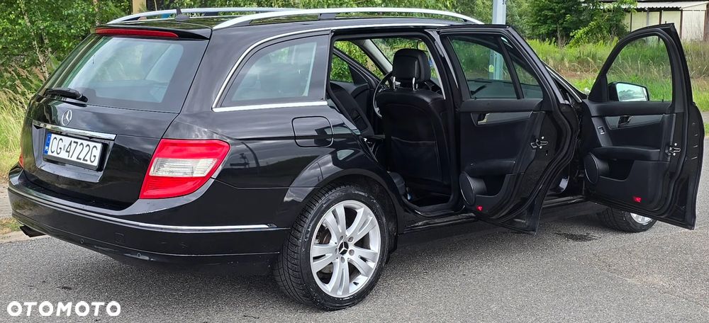 Mercedes-Benz Klasa C 180 CGI BlueEFFICIENCY Avantgarde - 18