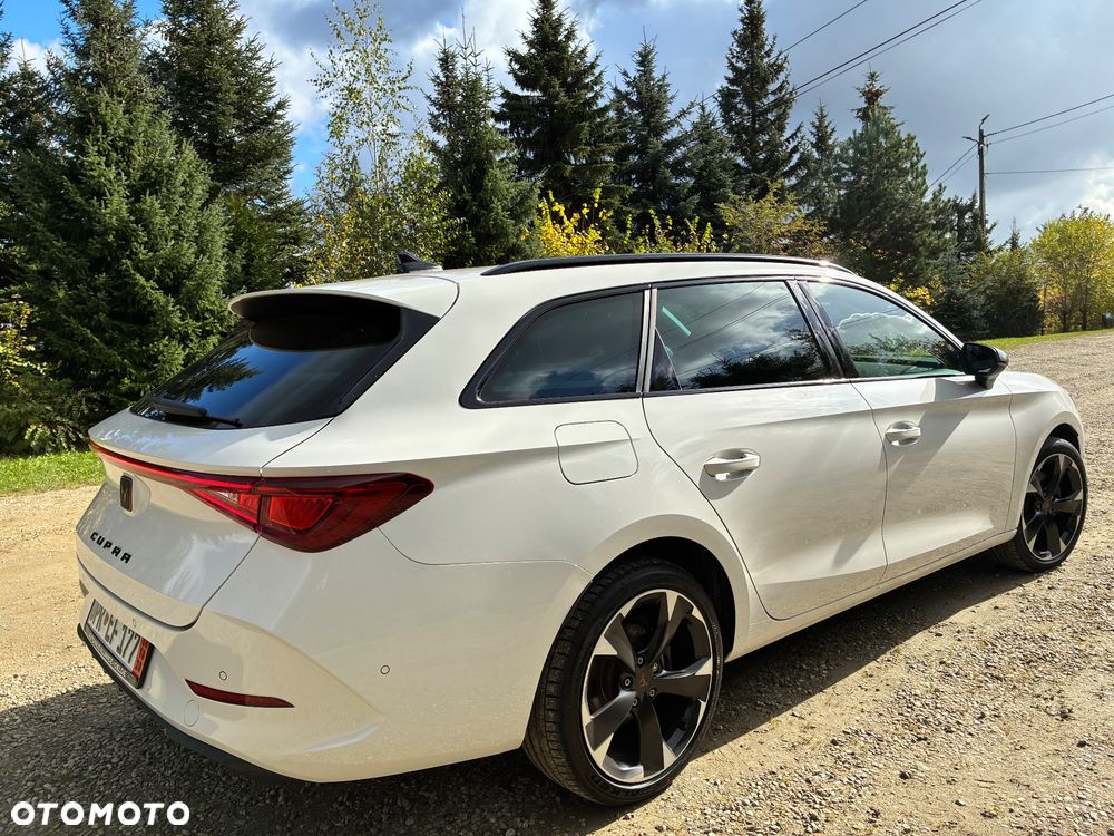 2022 Cupra Leon Sportstourer, photograph 7