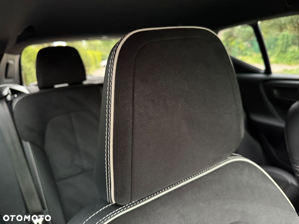 Volvo XC 40 B4 B Geartronic RDesign - 26