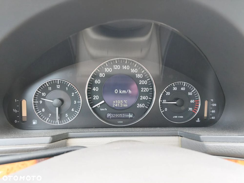 Mercedes-Benz Klasa E 200 Kompressor Automatik Elegance - 7
