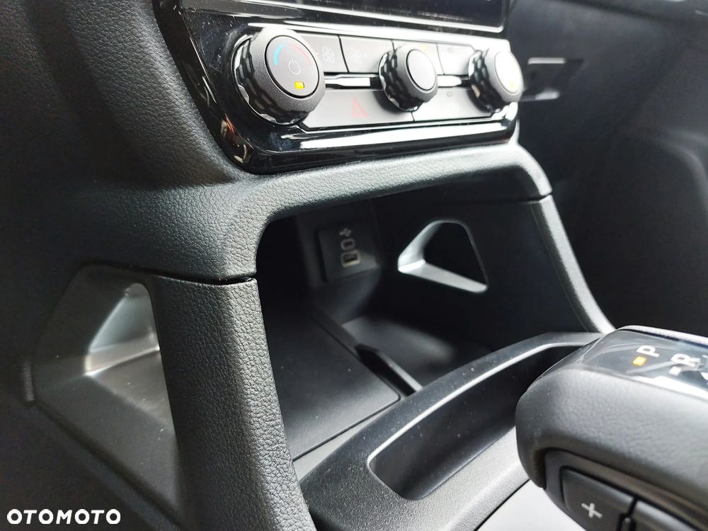 Ford Ranger 2.3 EcoBoost PHEV e-4WD DC Wildtrak - 22