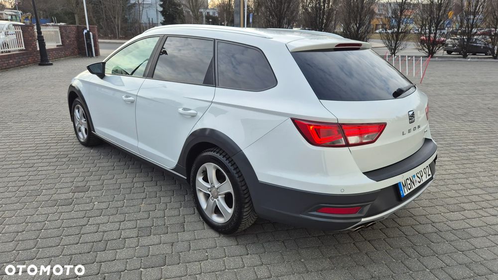 Seat Leon 2.0 TDI DPF Start&Stop XCELLENCE - 5