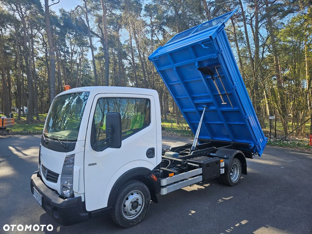 Renault Maxity 130.45 Euro 4 - 1