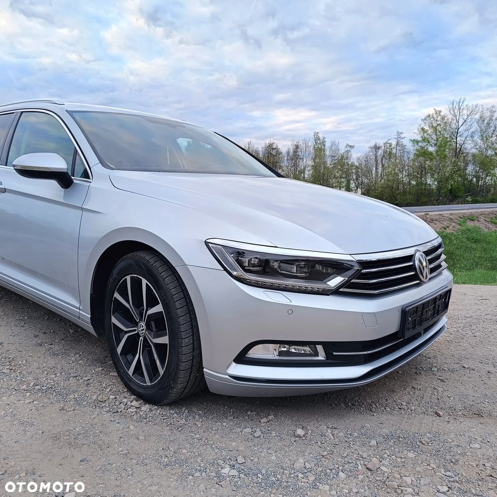 Volkswagen Passat 2.0 TDI (BlueMotion Technology) Highline - 3