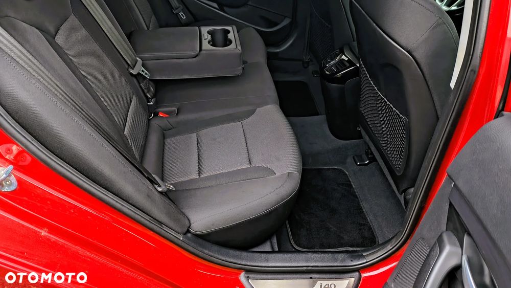 Hyundai i40 i40cw 1.6 Fifa World Cup Edition - 8