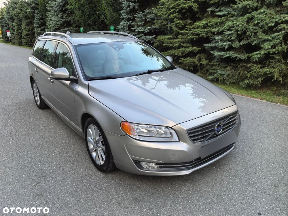 Volvo V70 D2 Dynamic Momentum - 4