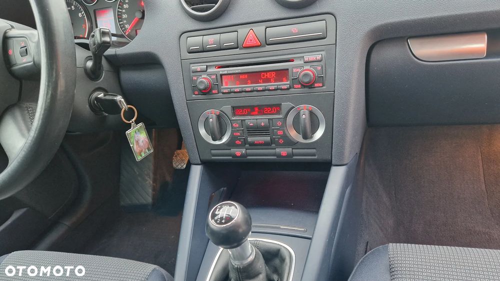 Audi A3 Sportback 1.6 Attraction - 34