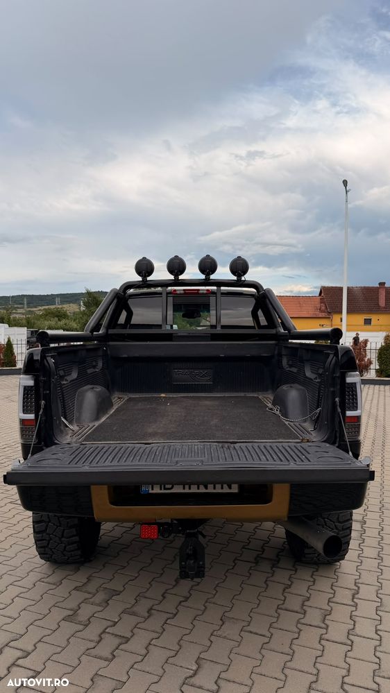 Chevrolet Silverado - 7