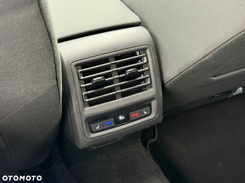 Volkswagen Golf 1.4 eHybrid OPF DSG GTE - 27