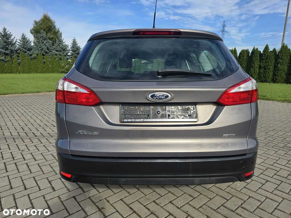Ford Focus - 11