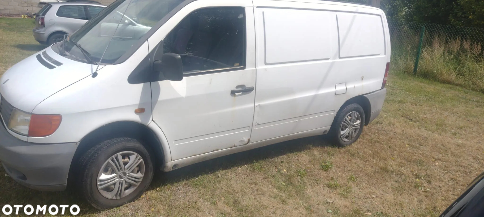 Mercedes-Benz Vito 108 D (bez przegrody) - 3