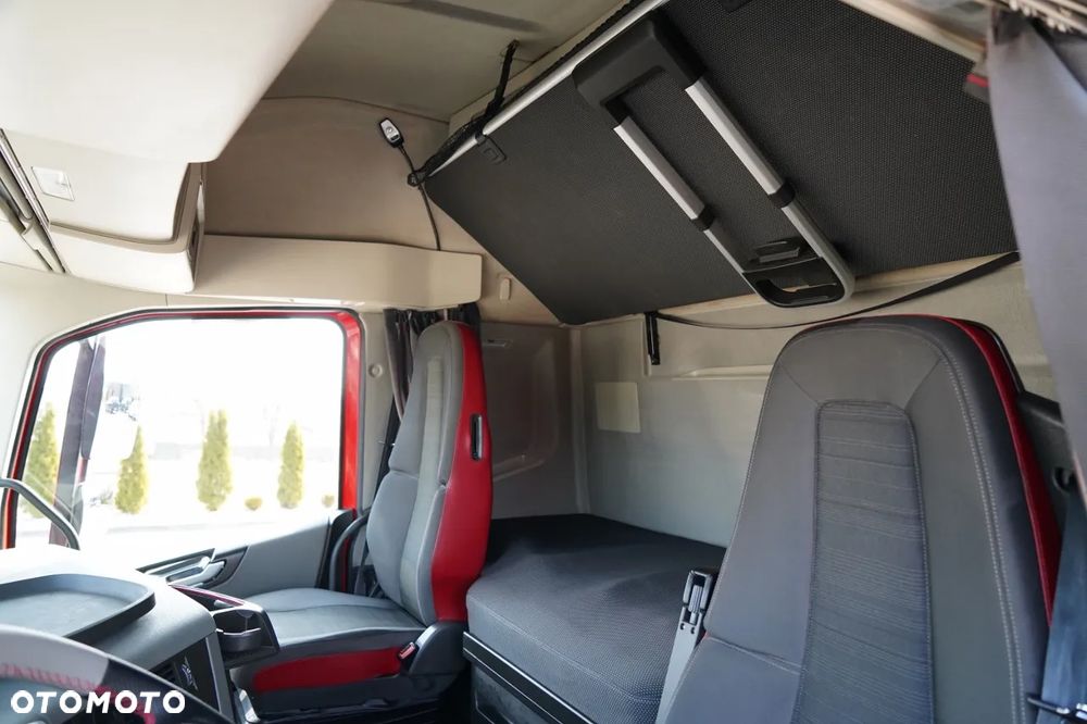 Volvo FH 460 / Firanka 7,7m  / I-SAVE / KLIMA POSTOJOWA / OŚ PODNOSZONA I SKRĘTNA / 2021 ROK / - 24