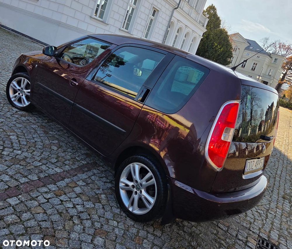 Skoda Roomster 1.6 16V Comfort - 25