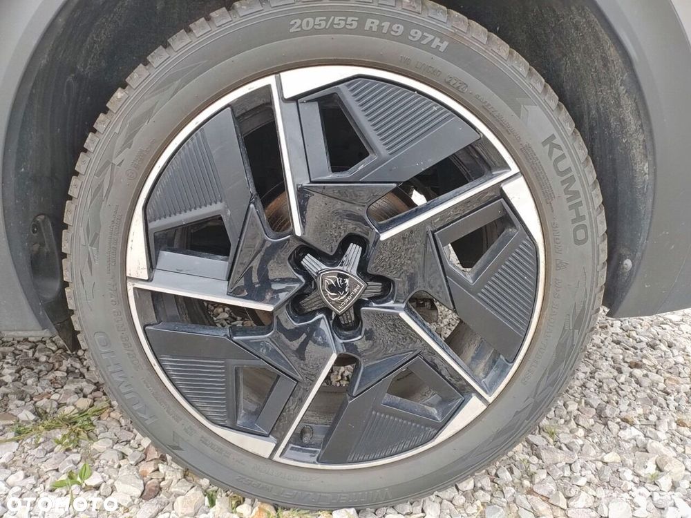 Peugeot 408 1.2 PureTech GT S&S EAT8 - 11