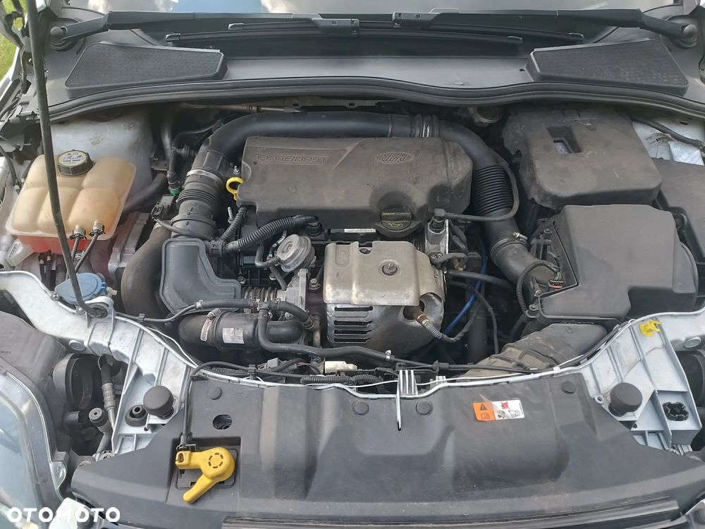 Ford Focus 1.0 EcoBoost Titanium - 6