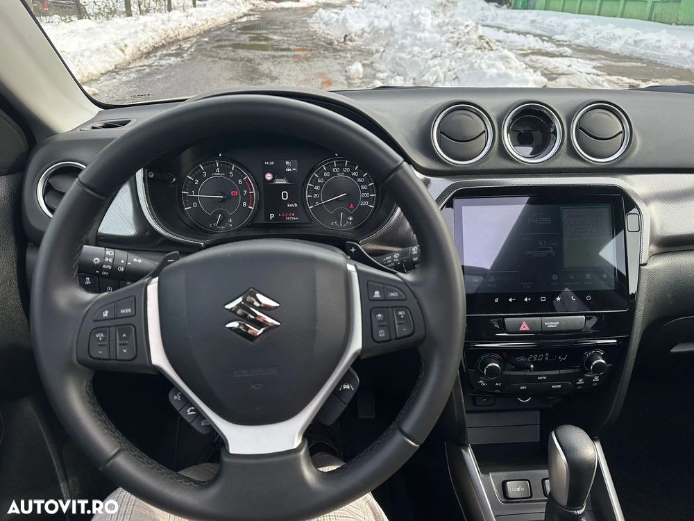 Suzuki Vitara - 16