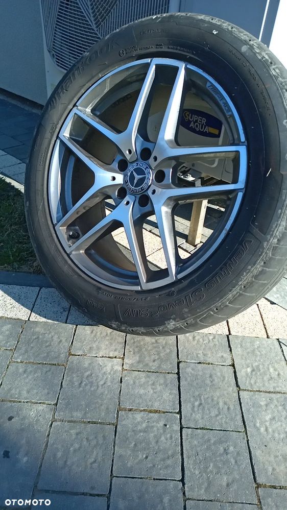 Mercedes-Benz GLC - 14