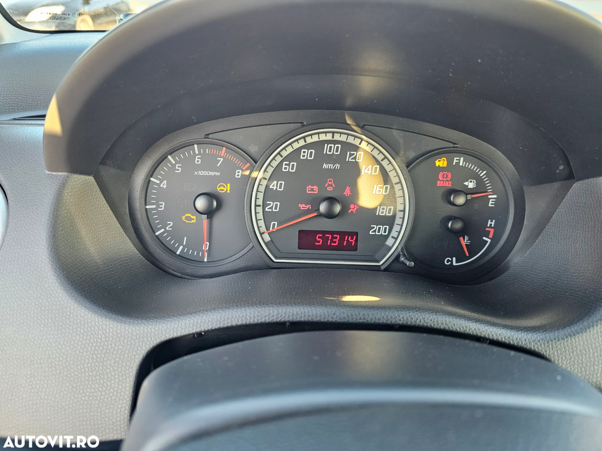 Suzuki Swift 1.3 GS - 9